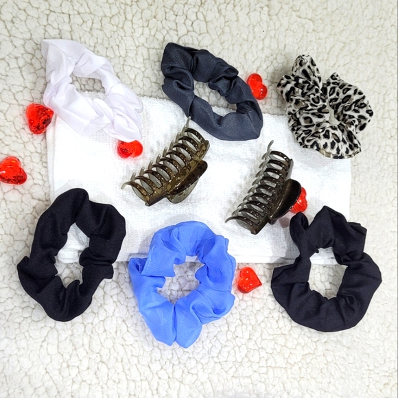 Scrunchies combo - Picture 1 of 4